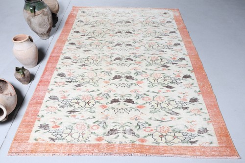 Vintage 5x8 rug large - vintage,