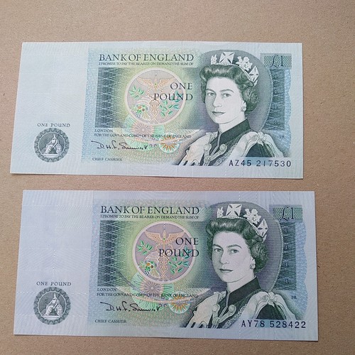 One pound notes - 2,