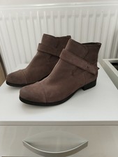 Clarks Suede boots very comfy