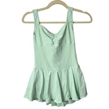 Wear moi dance skirted - wear,