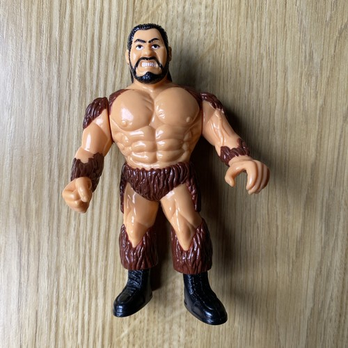 Giant gonzalez wwf hasbro - giant,