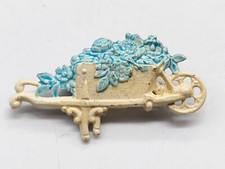 VINTAGE RETRO FLOWER BLUE ENAMEL WHEELBARROW PLANTER LADIES PIN BROOCH