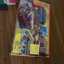 Matchbox Action System Service Station 3  Vintage