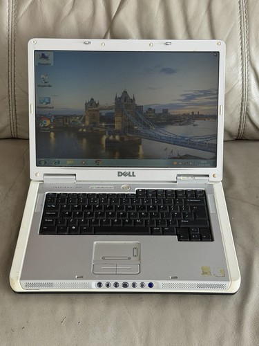 Retro vintage dell inspiron - retro,