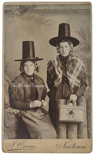 Cdv ladies welsh costume - welsh,