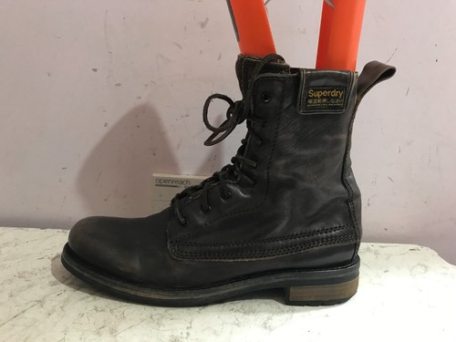 Superdry genuine leather size