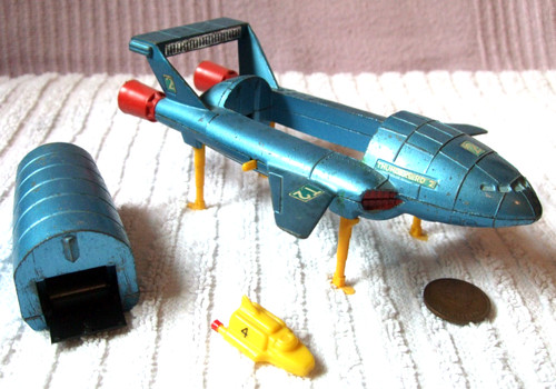 Dinky space model thunderbird - dinky, (thunderbird