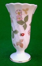 Wedgwood wild strawberry - wedgwood,