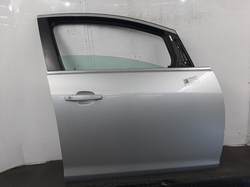 2011 vauxhall astra door - vauxhall,