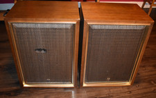 VINTAGE 1970'S AKAI SW-130