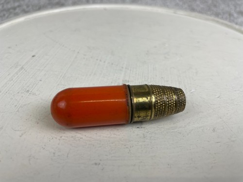 Vintage bullet shaped - vintage, sewing