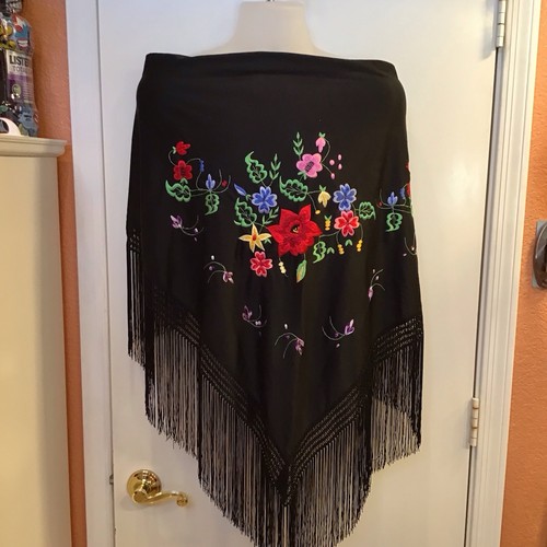 Embroidered triangular spanish - embroidered,