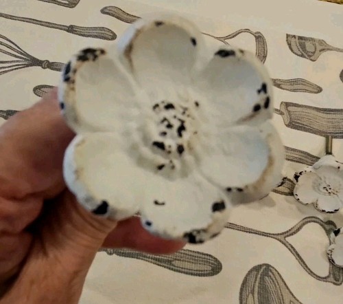 Cast iron white - 4,