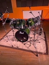 Pearl Masters Custom Extra Drum Kit Green Woodgrain