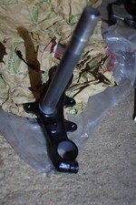 HONDA GENUINE CR80 CR80R ELSINORE STEERING STEM BOTTOM YOKE 53200-169-000 NOS