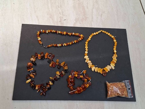 Large amber bead - large,