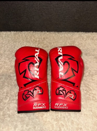 Rival gurrero boxing gloves - gurrero,