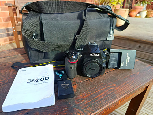 Nikon d5200 1mp - nikon, slr