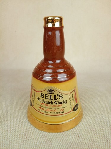Vintage wade bells - ⭐,