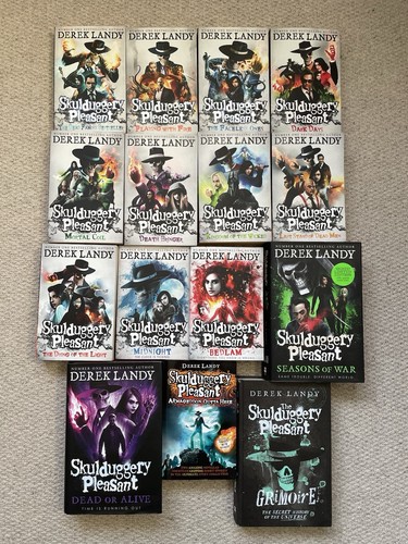 Skullduggery pleasant book - pleasant, set
