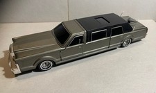 MAJORETTE 1/32 DIECAST - Ref