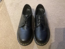 DR MARTENS 'DOC MARTINS'