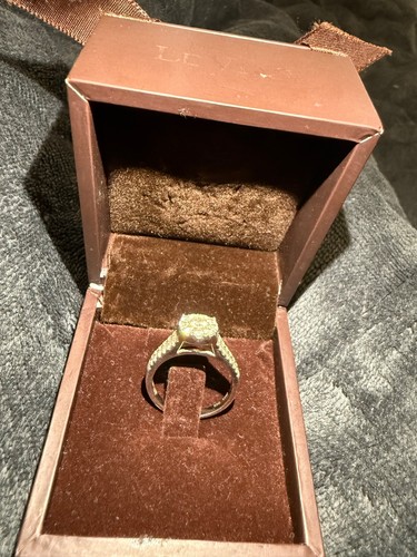 18ct white gold - (3425223)-18ct,