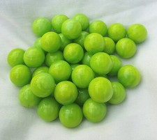 OPAQUE LIME GREEN 25 Beautiful Shiny Solid Colour Glass Marbles, Brand New, 14mm