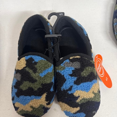 Big boys camo slippers - big,