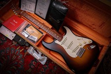FENDER USA Custom Shop LTD 56