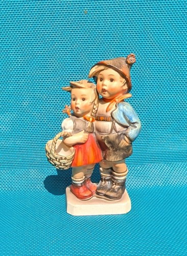 Goebel hummel figurine 3 - goebel, 3/0