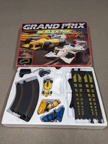 Scalextric grand prix - scalextric,