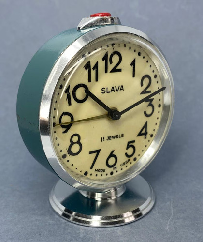 Vintage mechanical alarm clock - mechanical,