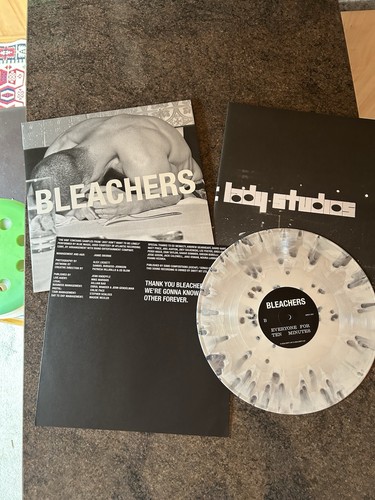 Bleachers everyone for ten - -,