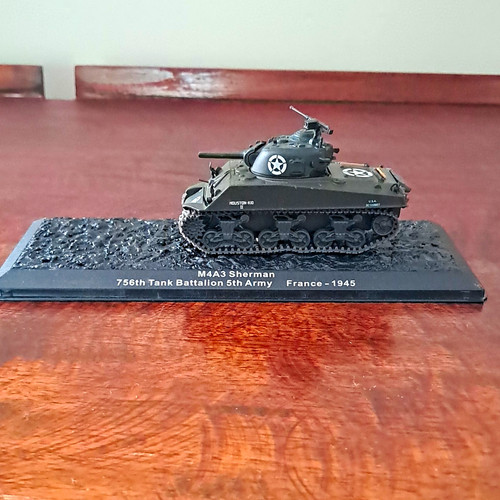 M4a3 sherman diecast tank - m4a3,