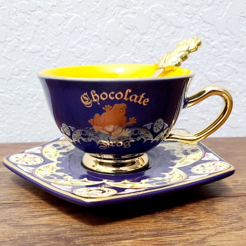 Chocolate frog piece - *chocolate,