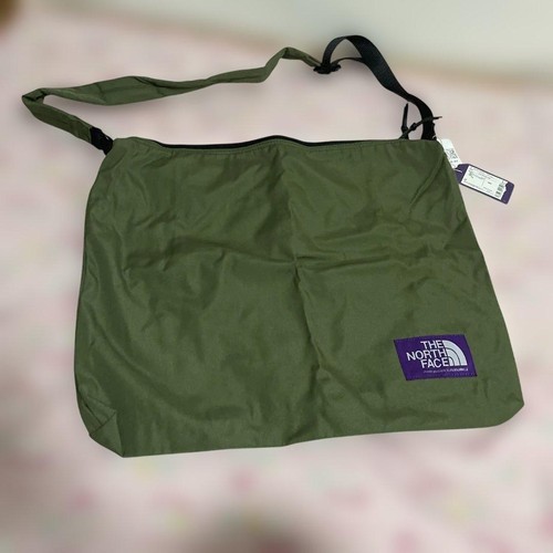 The north face field - field, shoulder
