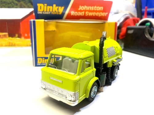 Dinky 440 ford d - dinky.440.,