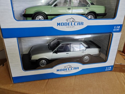 Boxed model - model, car