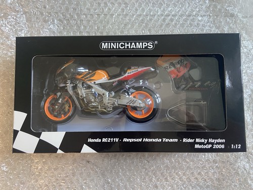 Minichamps signed honda - minichamps,