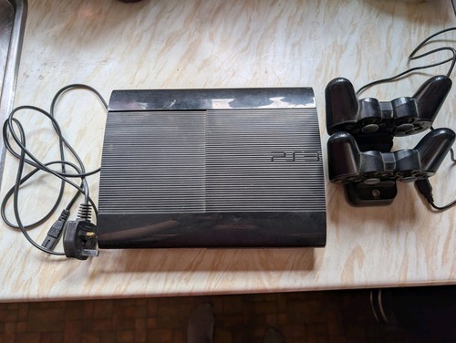 Ps3 super slim console - slim,