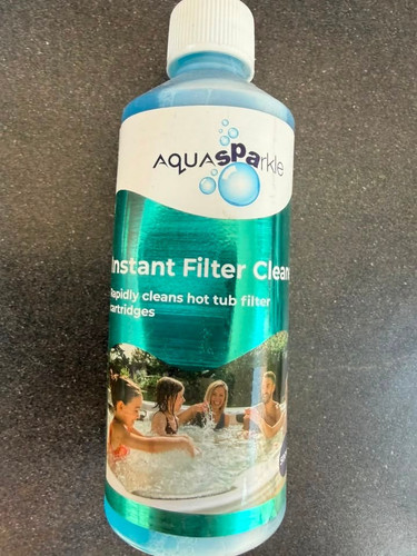 Aquasparkle hot tub - hot, instant