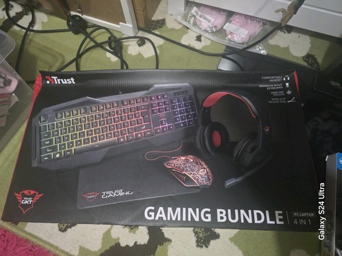 Trust keyboard headset - trust, mouse