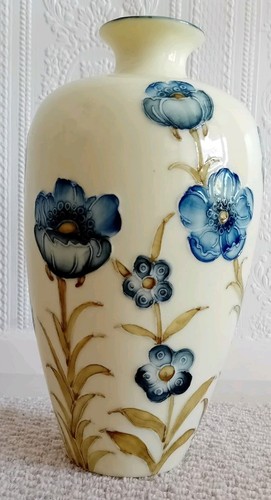 Large moorcroft style vases - moorcroft,