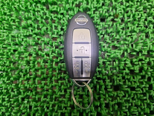 Nissan serena c26 c27 elgrand - nissan,