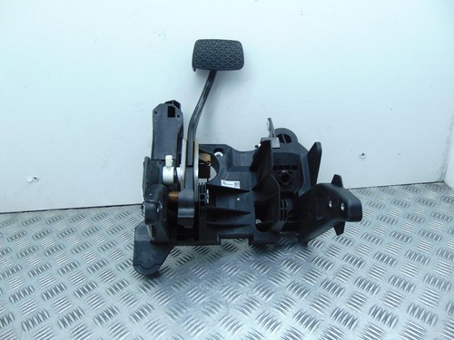 Vauxhall astra brake - astra, pedal