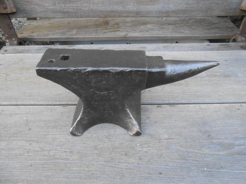 Small antique lbs iron - 55,