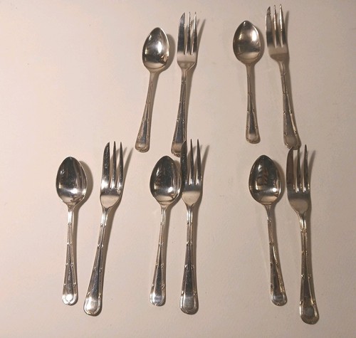 Vintage silver plate cake - silver,