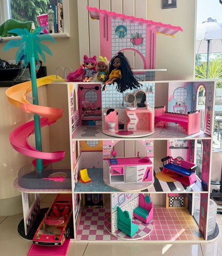 Lol surprise house with - surprise,