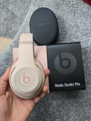 Beats studio pro - pro, x